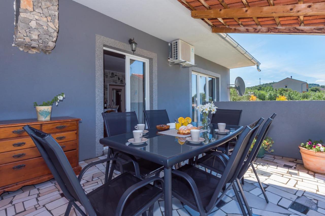 Apartment Vice Šibenik Eksteriør billede